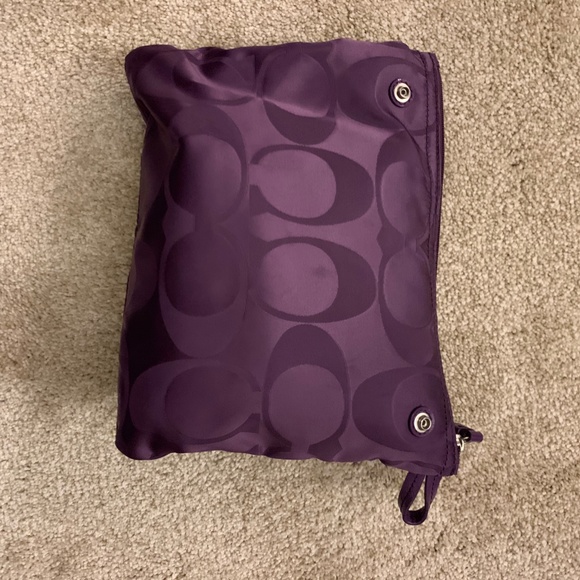 Foldable duffle bag - Picture 7 of 9